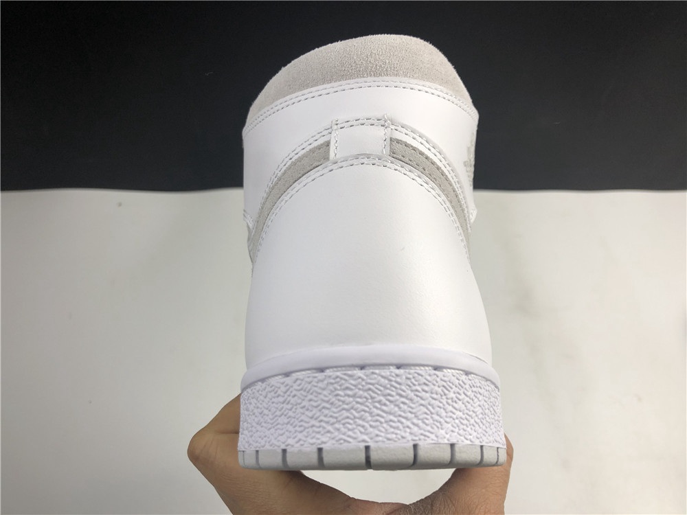 Air Jordan 1 High Neutral Grey BQ4422-100